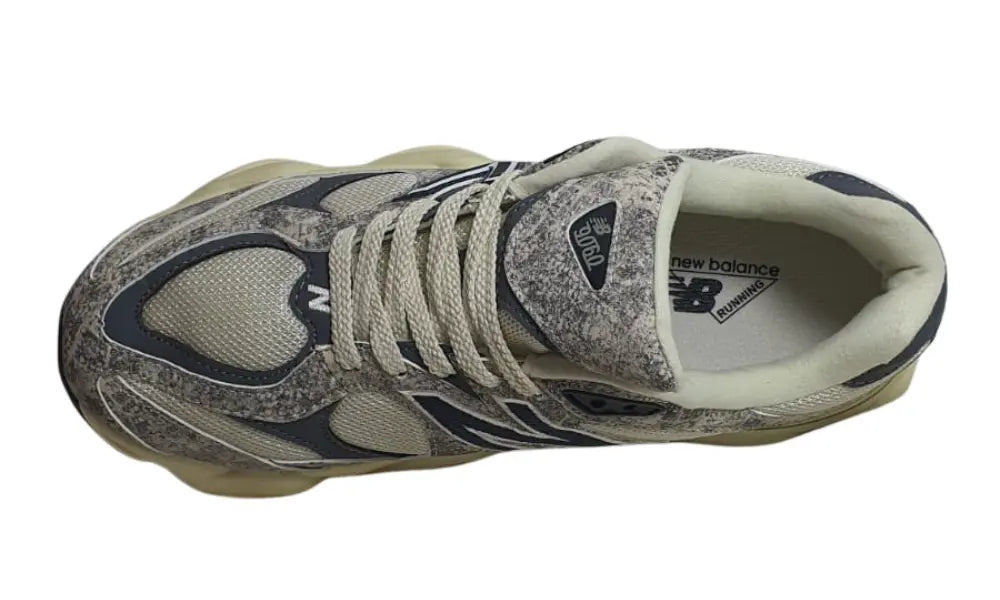 NEW Balance  9060