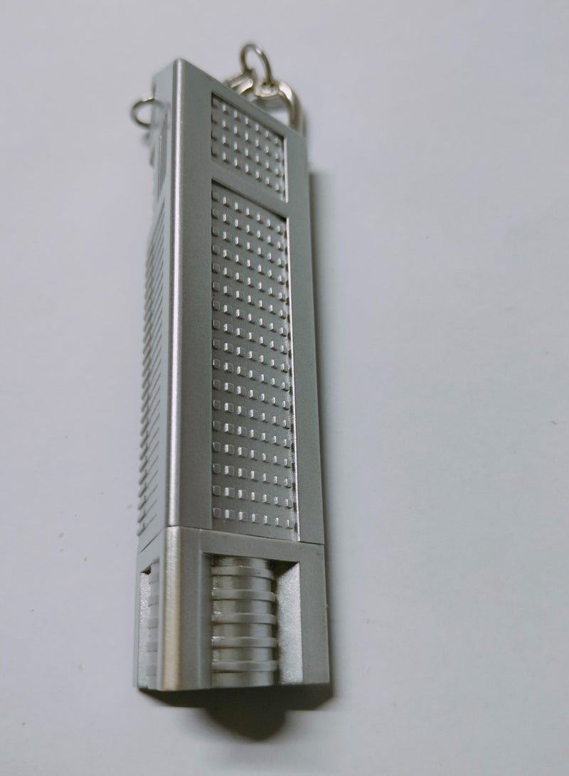1-Piece Creative Emirates Tower Keychain for Keys. and bags