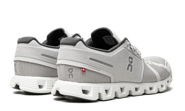 On Cloud 5 ‘Undyed-White White’ – Lightweight Running & Lifestyle Shoes