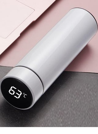 "Intelligent Temperature Display Vacuum Insulated Water Bottle - 500ml White, Keeps Your Drink at the Perfect Temperature"