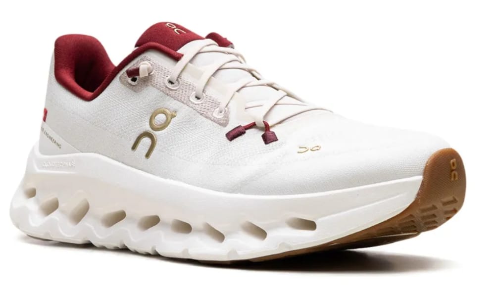 On Running Cloudtilt – Ultimate Urban Comfort Shoes