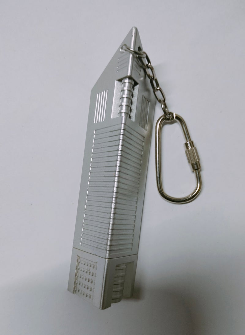 1-Piece Creative Emirates Tower Keychain for Keys. and bags